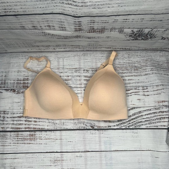 Lively Deep V Plunge Bra Padded Wireless Nude 34DD - Picture 3 of 4